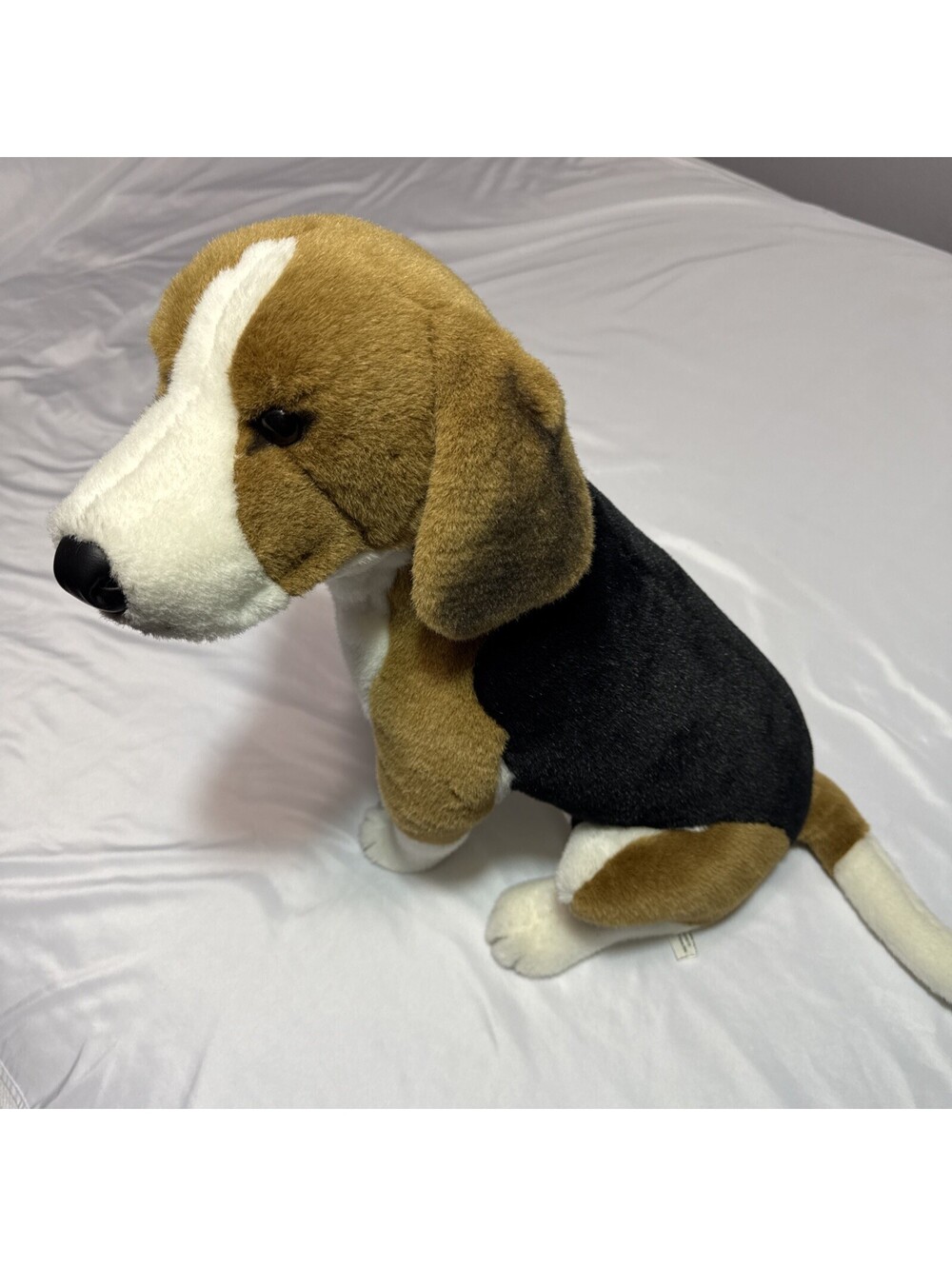 E&J Classics Life Size Realistic Adult Beagle Dog 20 inch Lifelike Stuffed RARE
